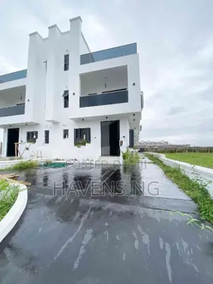 5bdrm Duplex in Ikate for sale