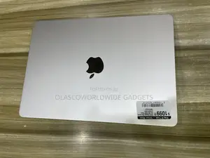 Laptop Apple MacBook Air 2024 M3 13-Inch 8GB Apple M3 SSD 512GB