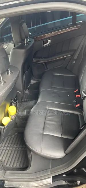 Mercedes-Benz E350 2013 Black