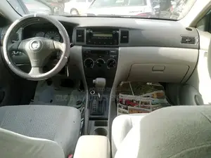 Toyota Corolla LE 2007 Silver