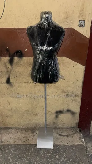 Black Body Size 10 Female Body Form