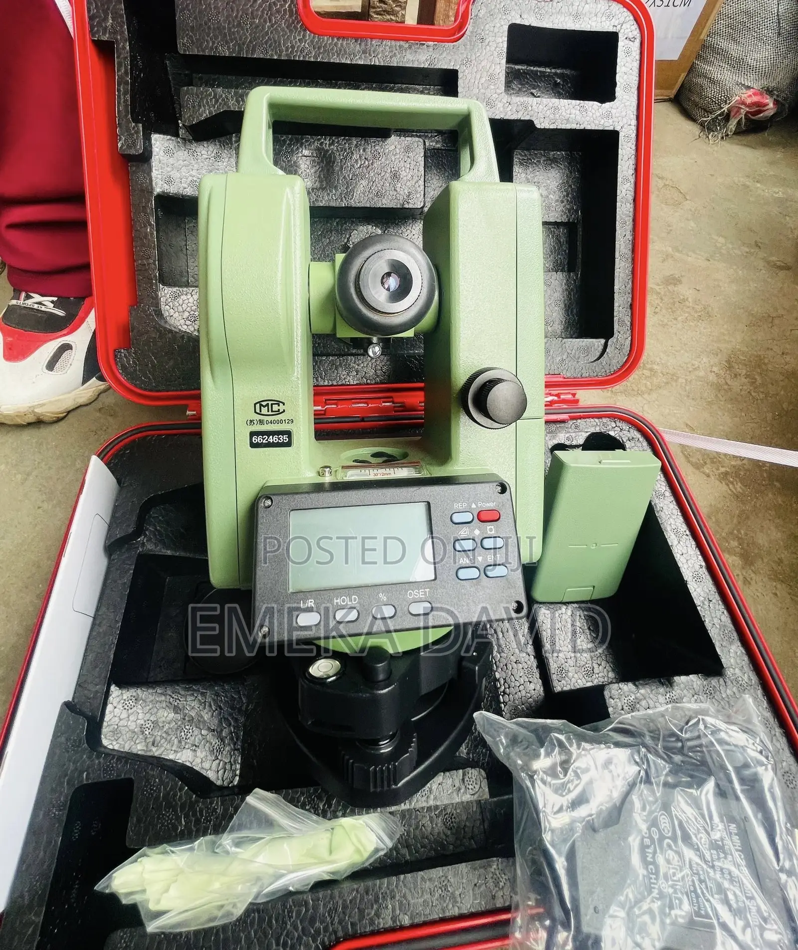 Elecronic Digital Theodolite
