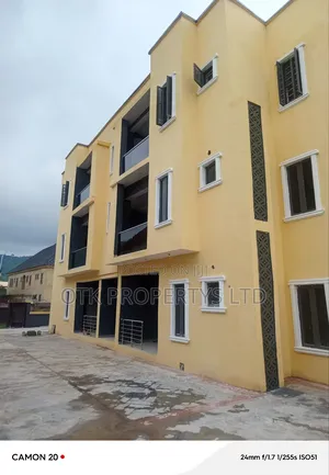 2bdrm Block of Flats in Fo1, Kubwa for rent