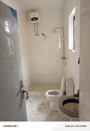 3bdrm Block of Flats in Fo1, Kubwa for rent