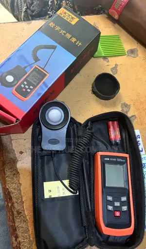 Original Victor Digital Light Meter