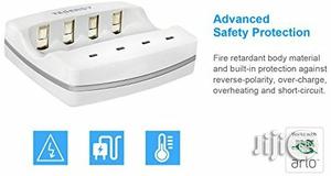USA Arlo Certified: Tenergy 3.7V Arlo Battery Fast Charger