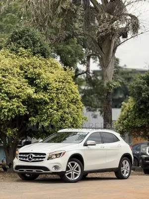 Mercedes-Benz GLA 250 2018 White