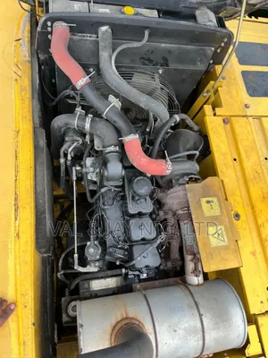 New Holland E245 Excavator - Foreign Use