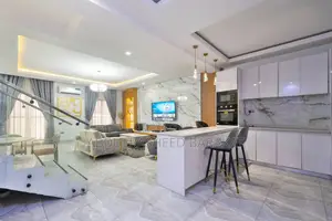 Luxury Three Bedroom Maisonette With Snooker Ps5