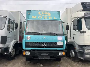 Mercedes Benz 814 Truck