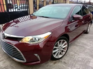 Toyota Avalon XLE 4dr Sedan (3.5L 6cyl 6A) 2014 Red