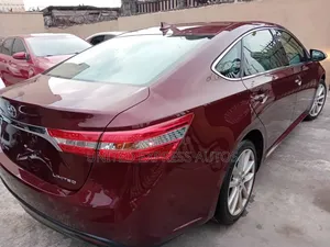 Toyota Avalon XLE 4dr Sedan (3.5L 6cyl 6A) 2014 Red