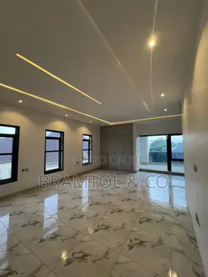 4bdrm Townhouse / Terrace in Maitama for rent