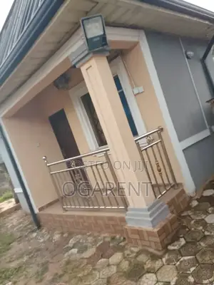 1bdrm Bedsitter in Benin City for rent