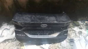 Boot Ford Fusion