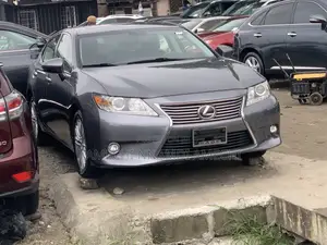 Lexus ES 350 FWD 2015 Gray