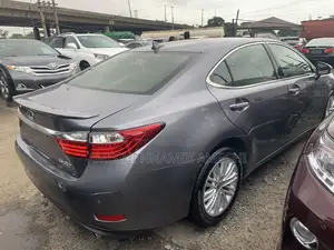Lexus ES 350 FWD 2015 Gray