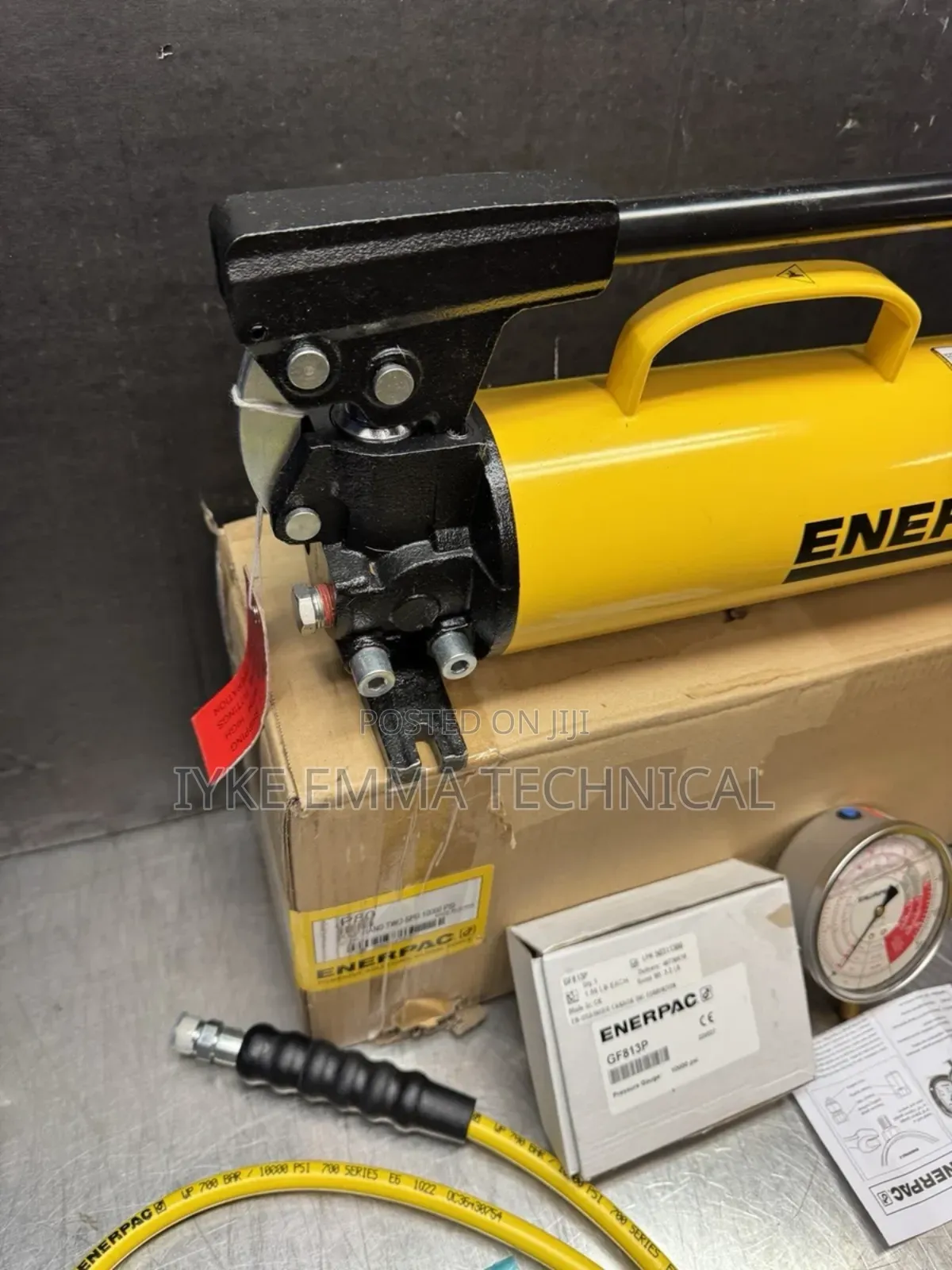 Enerpac 30 Ton Hydraulic Cylinder Jack Set