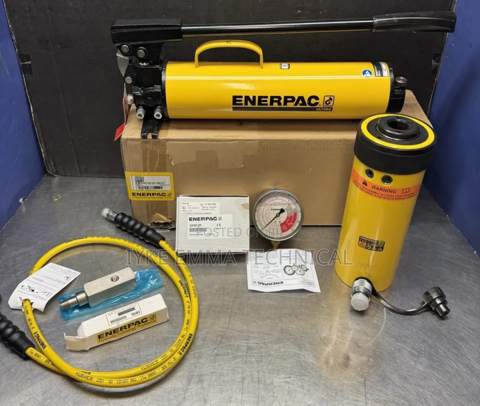 Enerpac 30 Ton Hydraulic Cylinder Jack Set