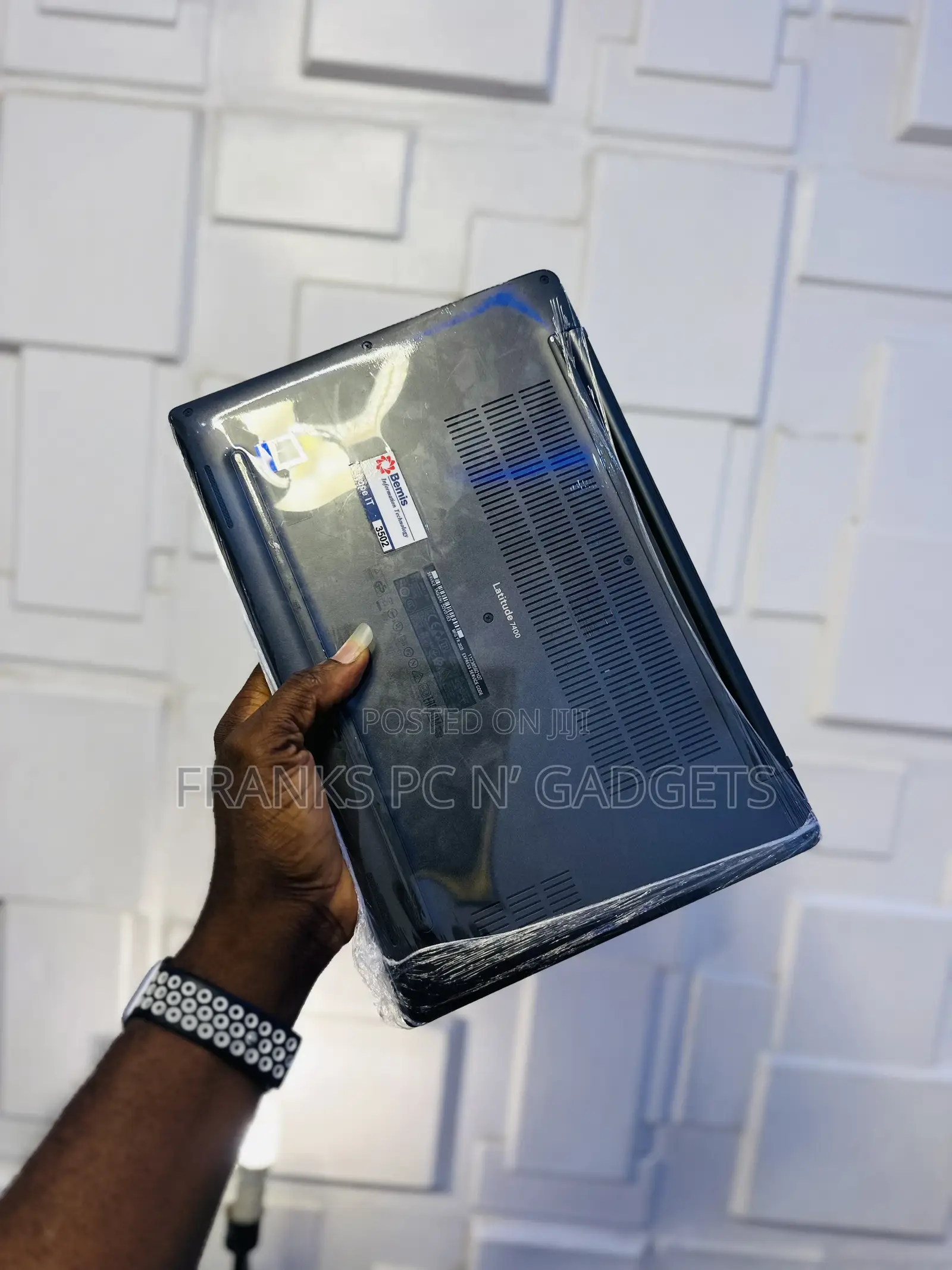 Laptop Dell Latitude 7400 8GB Intel Core I5 SSD 256GB