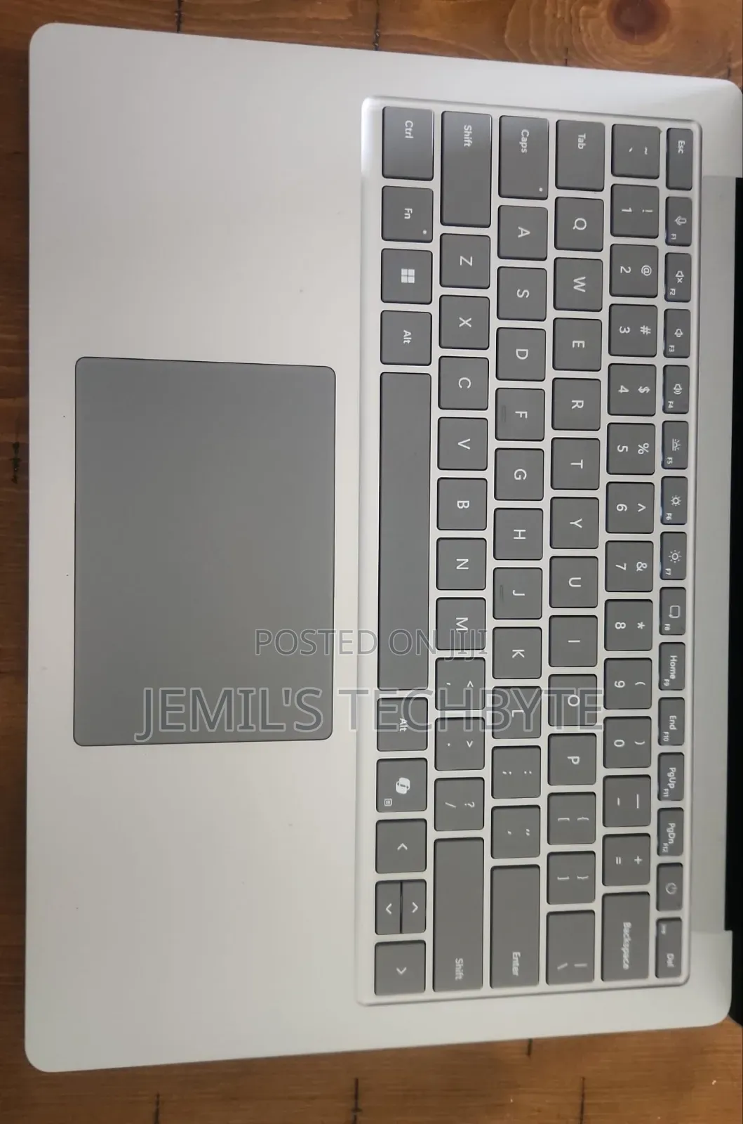 Laptop Microsoft Surface Laptop 6 16GB Intel Core Ultra 7 SSD 256GB