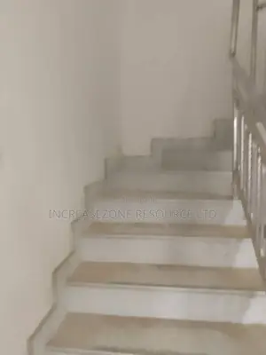 5bdrm Duplex in Adeniyi Jones for sale