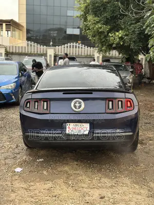 Ford Mustang V6 Premium 2010 Blue