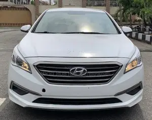 Hyundai Sonata SE 4dr Sedan (2.4L 4cyl 6A) 2015 White