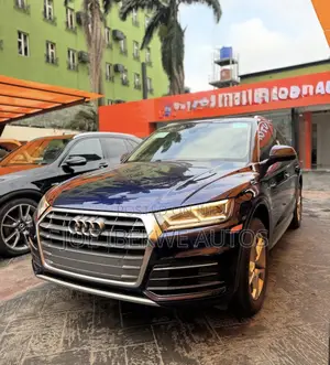 Audi Q5 2.0T Tech Premium AWD quattro 2018 Blue