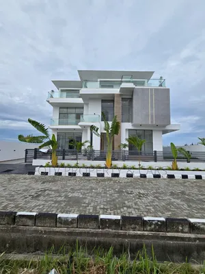 Furnished 5bdrm Duplex in Osapa london for sale