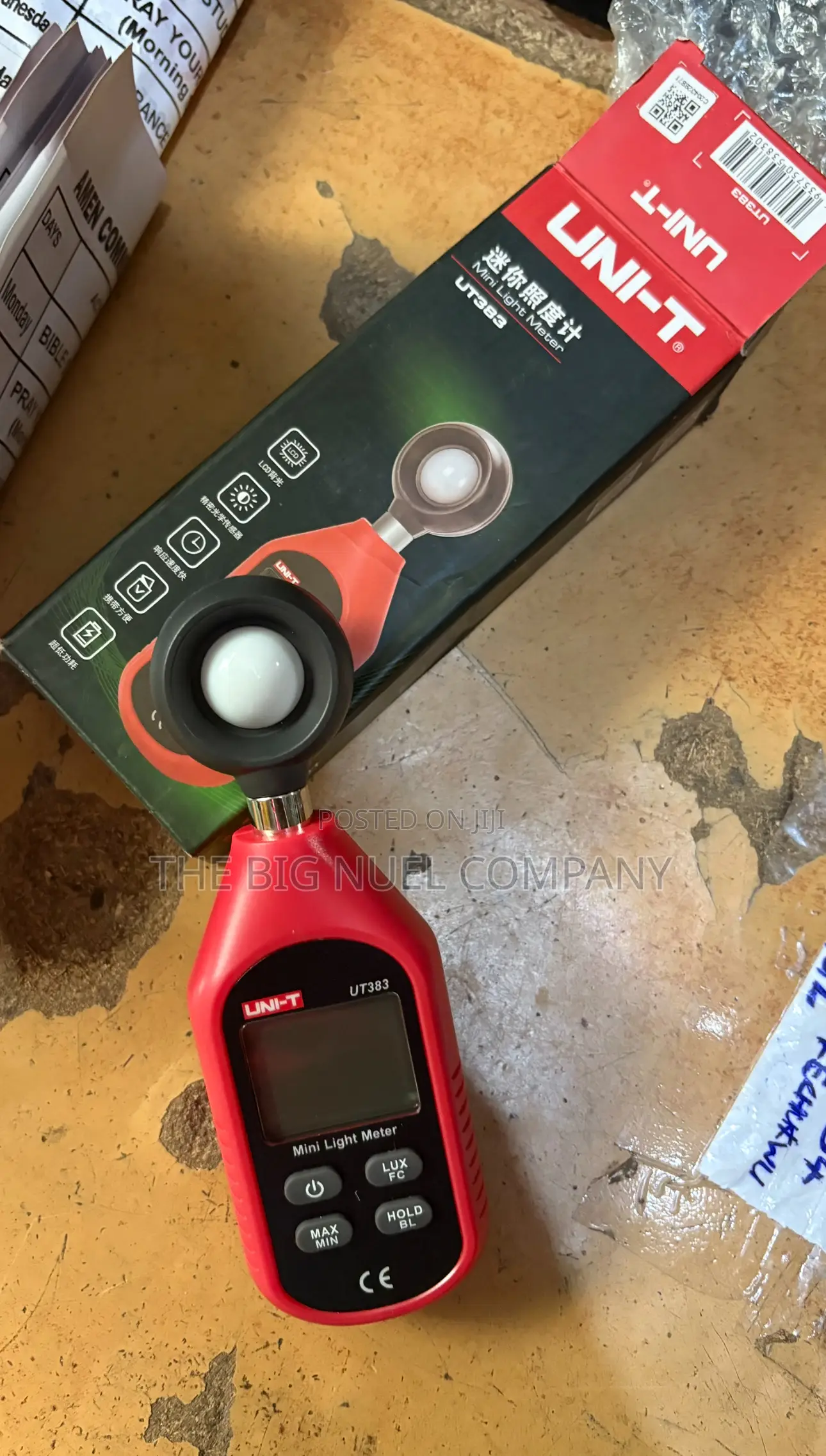 Uni-T Digital Light Meter