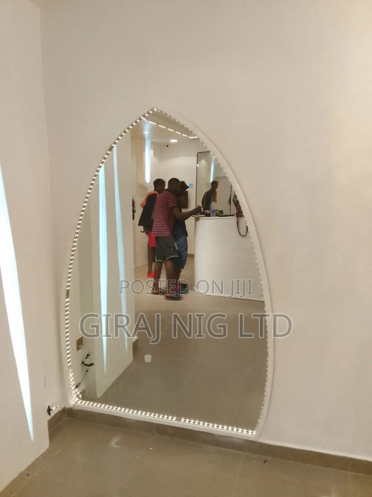 Designer Wall Mirror With Led Light