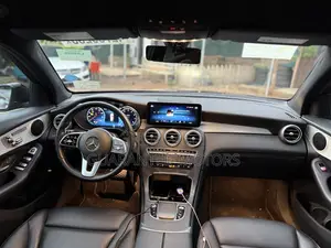 Mercedes-Benz GLC-Class 2022 Black