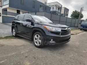 Toyota Highlander Limited Platinum 4dr SUV AWD (3.5L 6cyl 6A) 2014