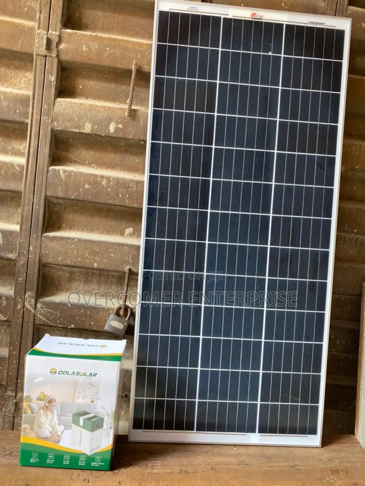 Cola Solar Generator 1kwh and 200watt Panel