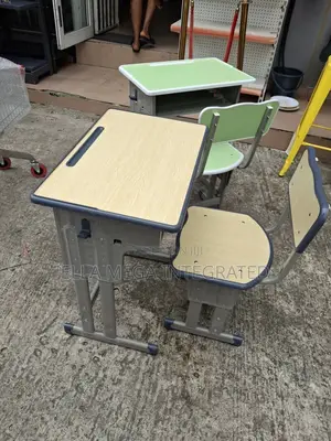 School/ Student Desk and Chair for Nursery