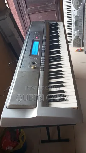 Photo - Uk Used Casio Wk210 With Usb Transpose Split Dual Register H