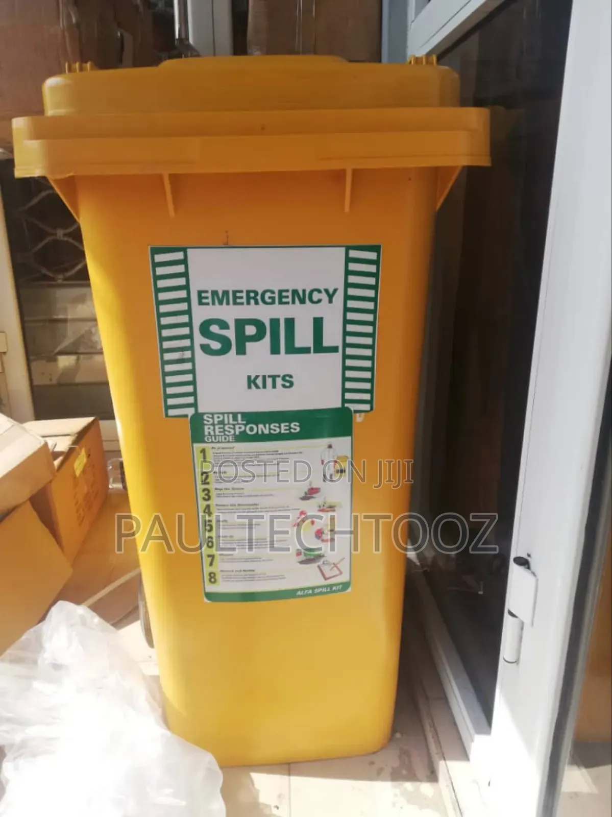Spill Containment Kit