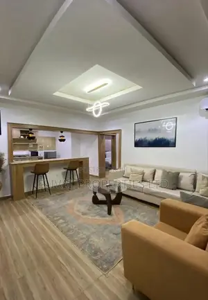 Luxury 2 Bedroom Apartment With Pool