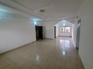 2bdrm Block of Flats in Wuse 2 for rent
