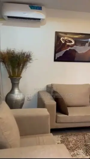 Luxury One Bedroom Apartment With Pool