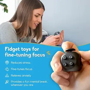 Usa Pilpoc Thefube Fidget Cube - Deluxe Authentic Fidget