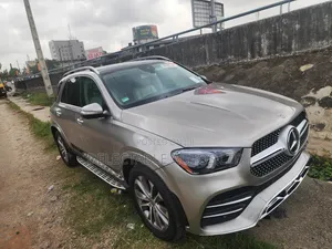 Mercedes-Benz GLE-Class GLE 350 4MATIC 2020 Gold