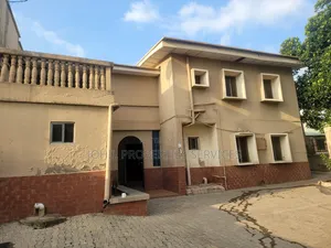 4bdrm Duplex in Zone 3 / Wuse for sale