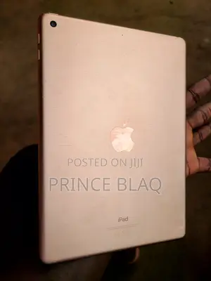 Photo - Apple iPad