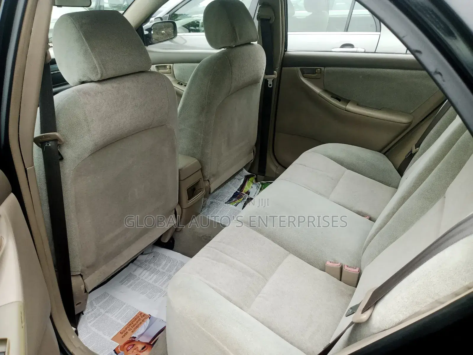 Toyota Corolla LE 2004 Black