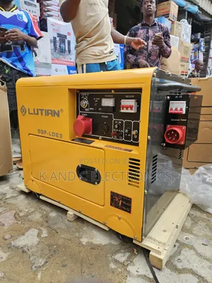 Lutina 10kva Diesel Soundproof 3face Generator