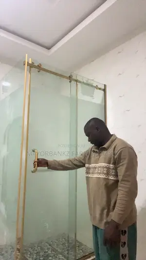 L Shaped Sliding Shower Cubicle