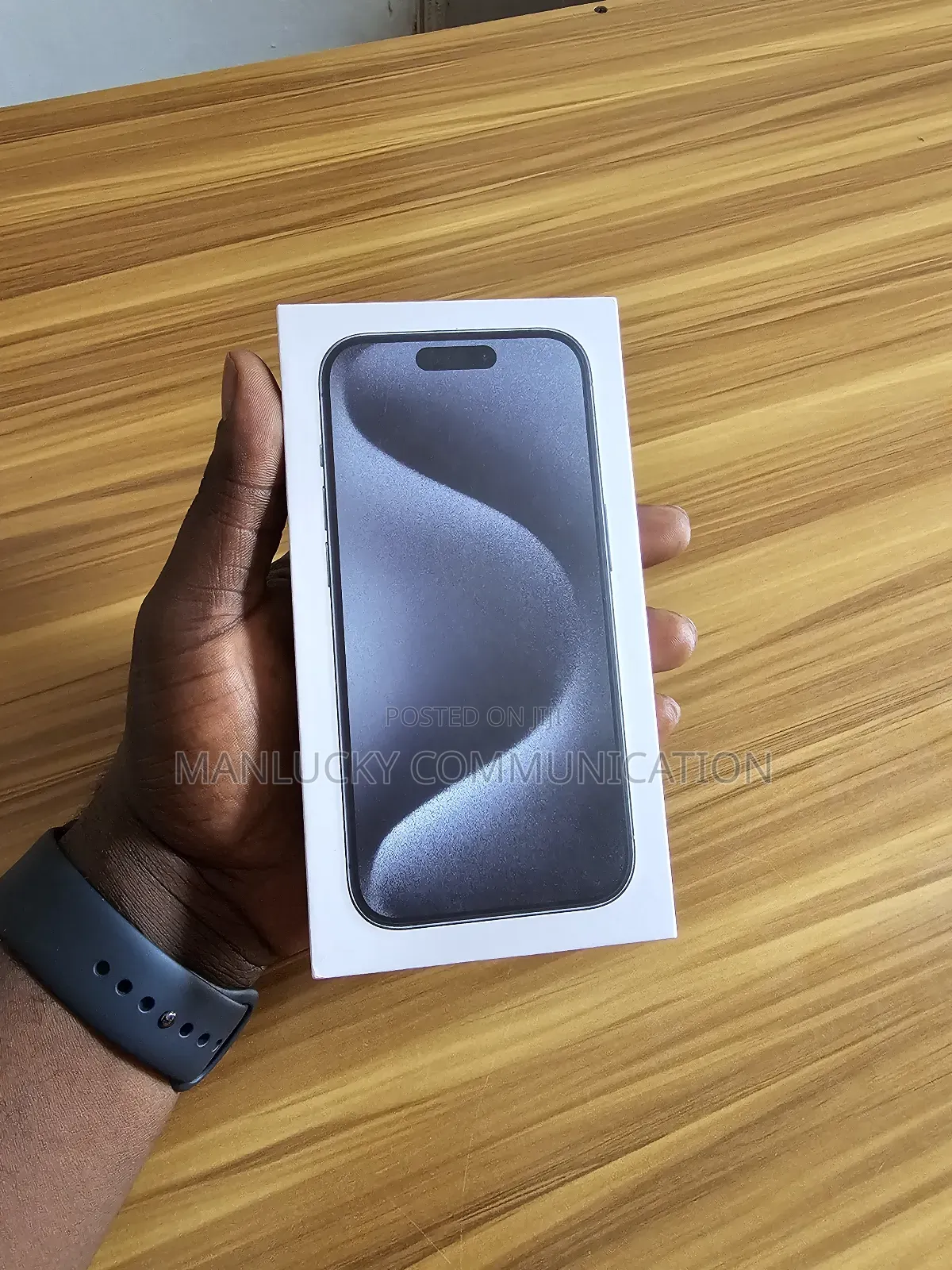 New Apple iPhone 15 Pro 128 GB Black