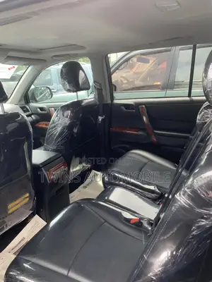 Toyota Highlander Limited 3.5l 4WD 2013 Gray